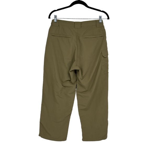 Women’s LL Bean Size Small Nylon Supplex Tan Cropped Cargo Pants - Picture 4 of 6